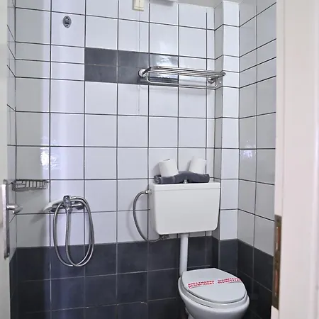Kentrikon Hotel Chalkís