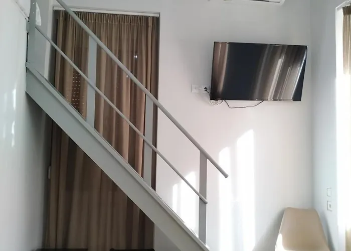 Ξενοδοχείο κεντρικόν